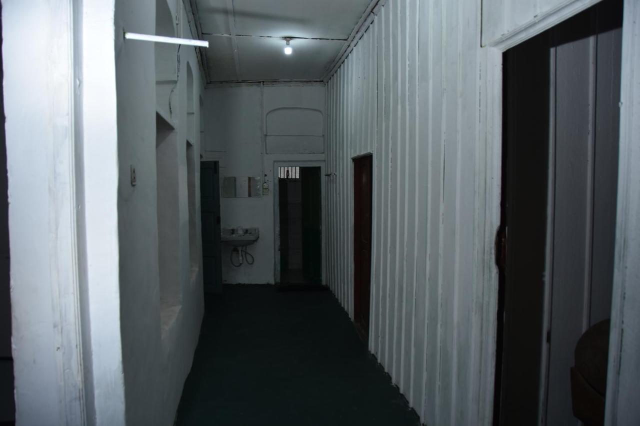 Отель Bababora House Занзибар Экстерьер фото